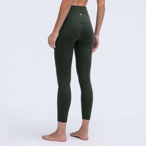 NWT - Lululemon Align Leggings - Size 4
